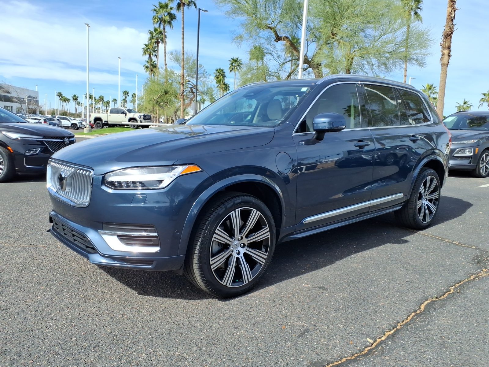 Volvo XC90 Recharge